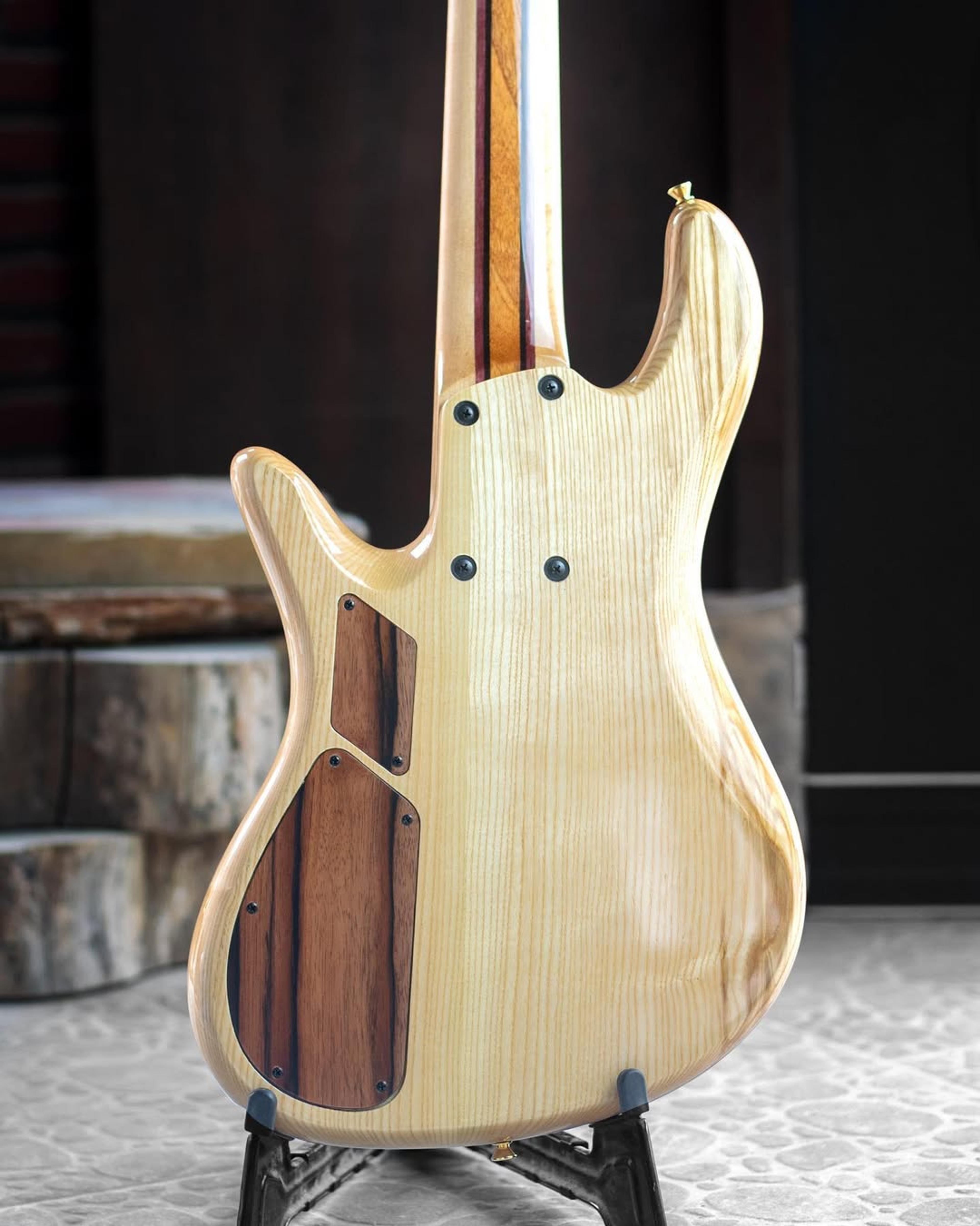 Back body view of the ODIENG INZ 5 string bass