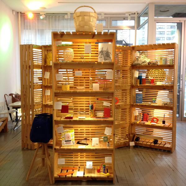 Kiosk Holiday Pop-up