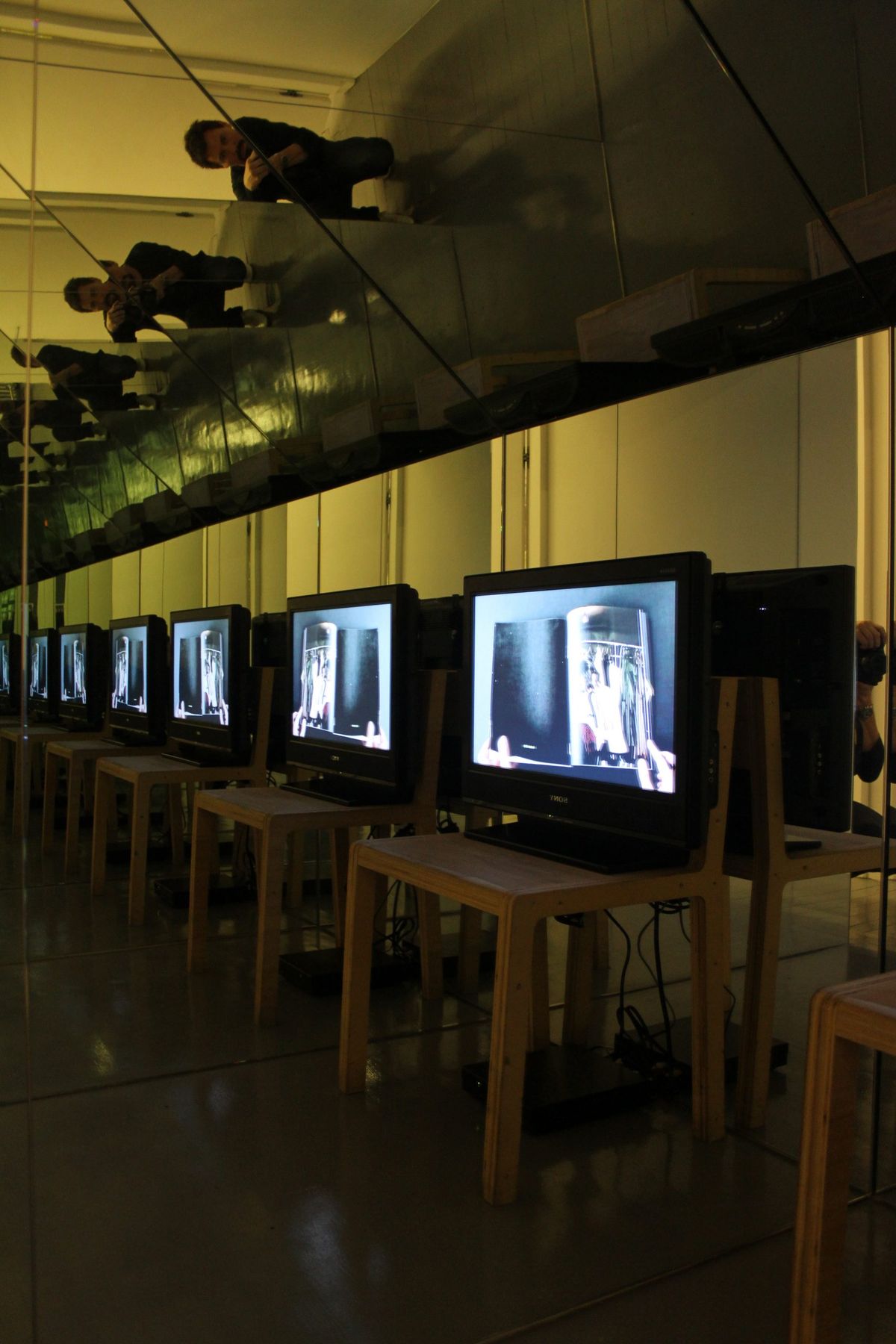 Project No. 8  x Kostas Murkudis
