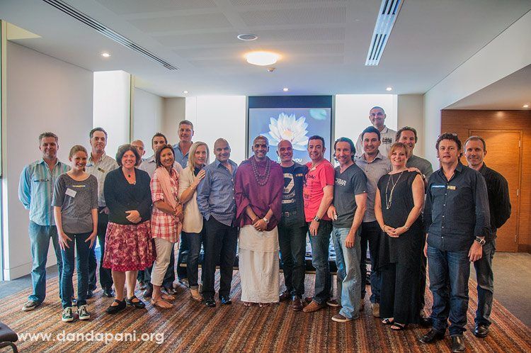 Posing for a group photo at the end of the day with the Perth chapter of the Entrepreneurs' Organization.
