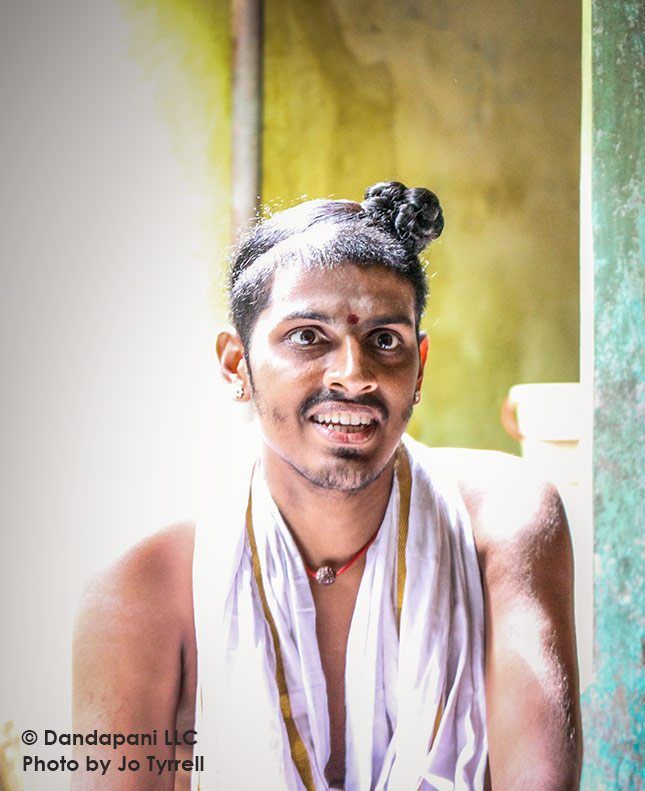 chidambaram-temple-dikshitar-priest