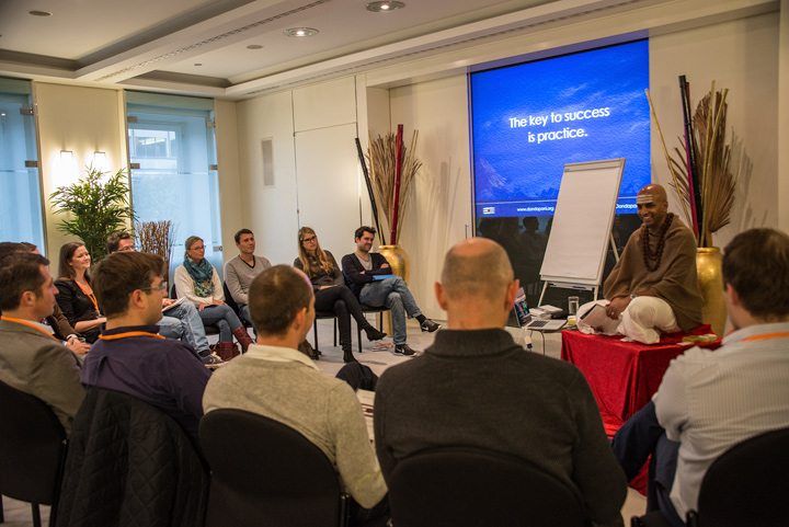 eo-speaker-munich-dandapani-balance-living-6