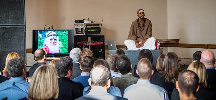 eo-chapter-event-wellness-balance-dandapani-detroit-6