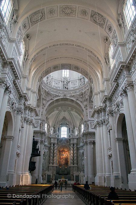 A gorgeous old church in the center of Munich