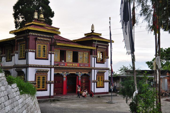 The winding road to Darjeeling from Bagdogra, the nearest airport 93kms aways