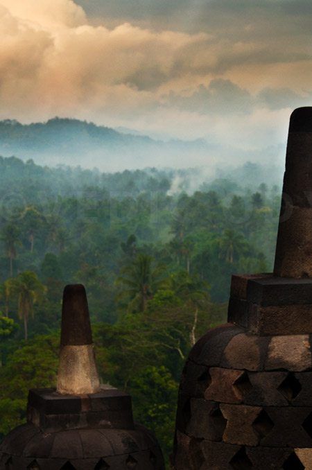 Java's Buddhist Sanctuaries image