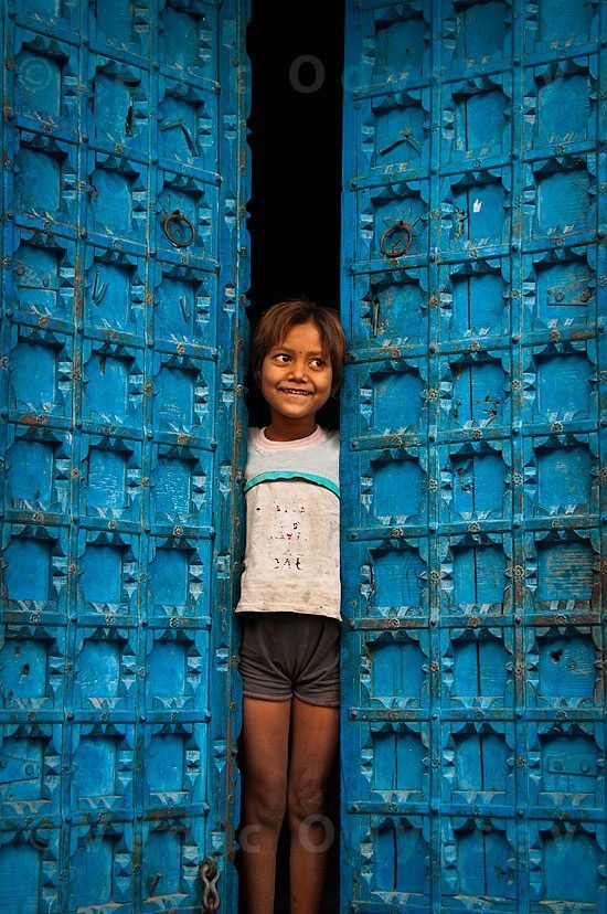 young-girl-india-village