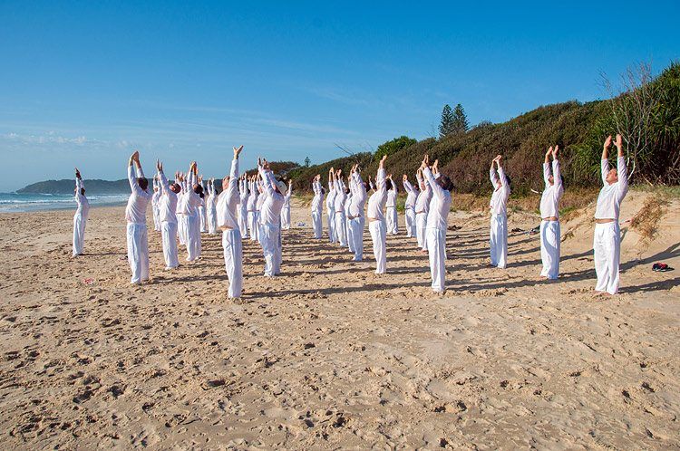 Inspiring morning of yoga and meditation in Byron Bay image