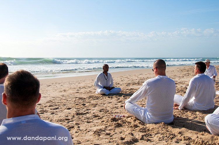 Inspiring morning of yoga and meditation in Byron Bay image