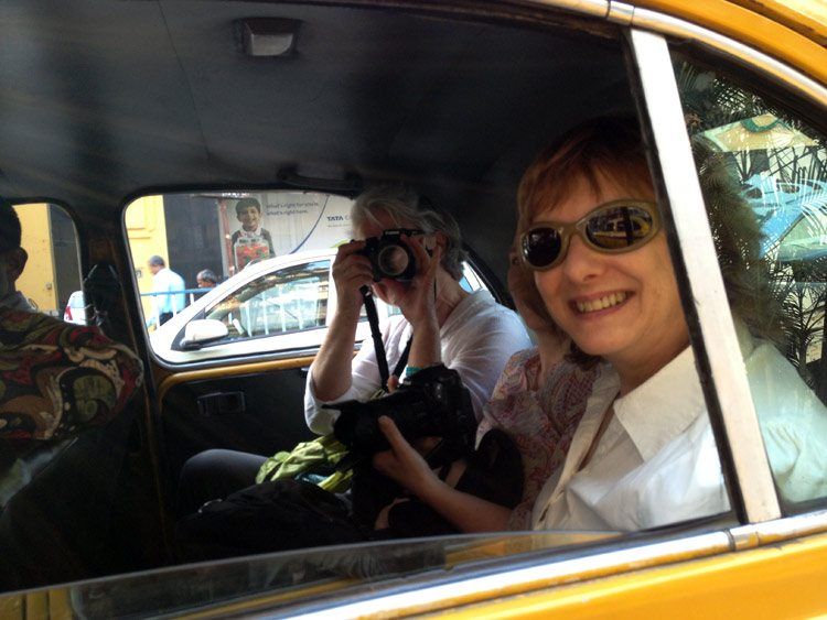 Off we go to shop for some Indian clothes.