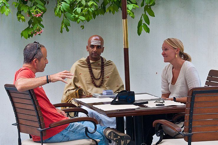 meditation retreat in India