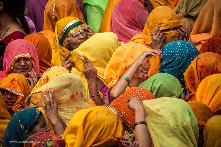 Color, color and color everywhere.