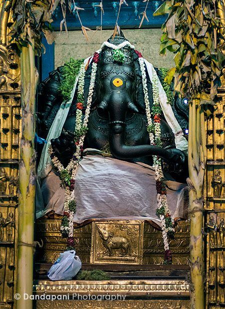 Worship at the Madurai Meenakshi Temple, India (Part 3) image
