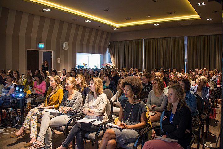 01-company-wellness-balanced-living