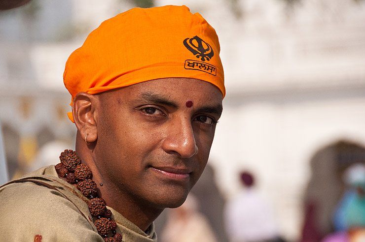 Diwali Morning at the Golden Temple image