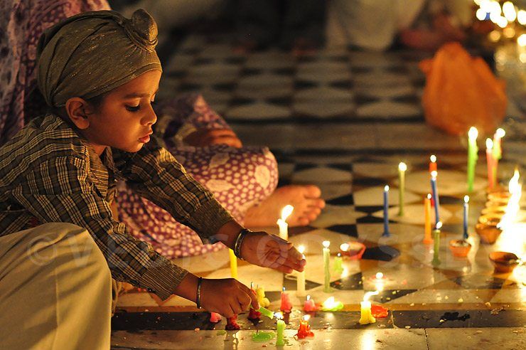 Diwali fireworks at the Golden Temple, Amritsar image