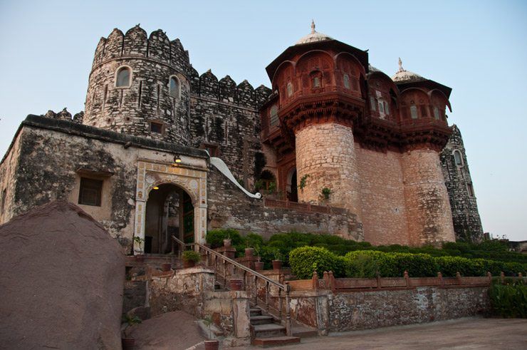 Fort Khejarla, Rajasthan, constructed in 1611.