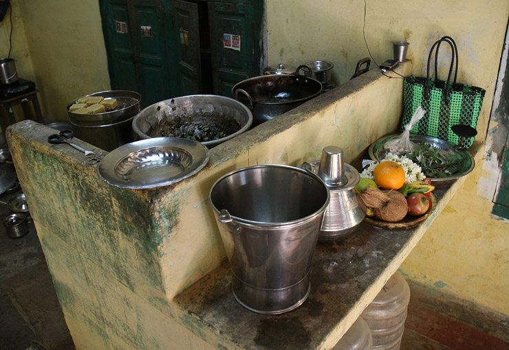 Lunch with a priest's family image