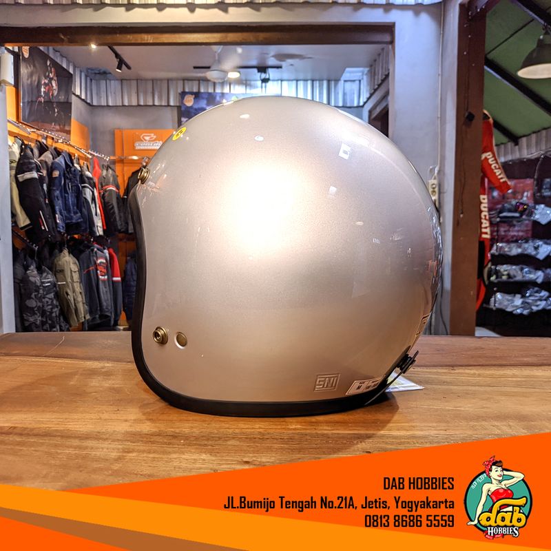 Zeus 385C Silver image 3