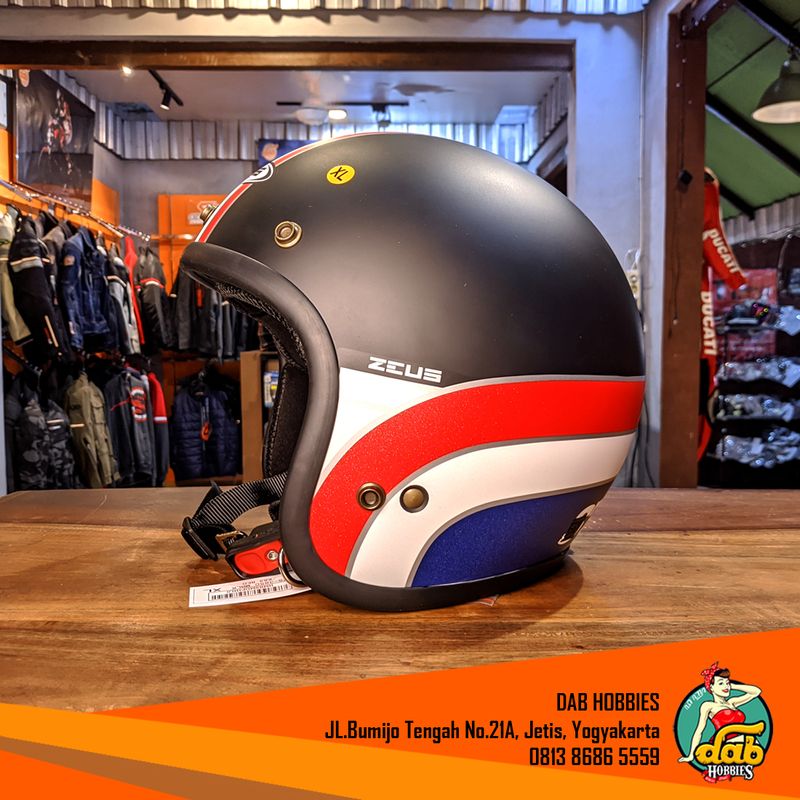 Zeus 385C Matt Black/K63 Red image 4