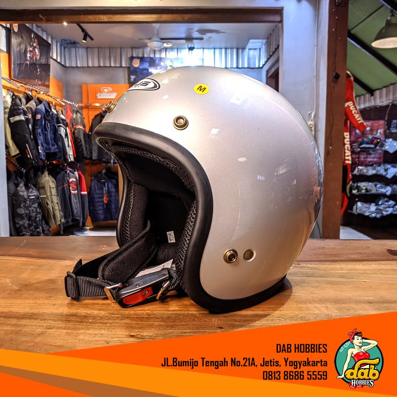 Zeus 385C Silver image 1