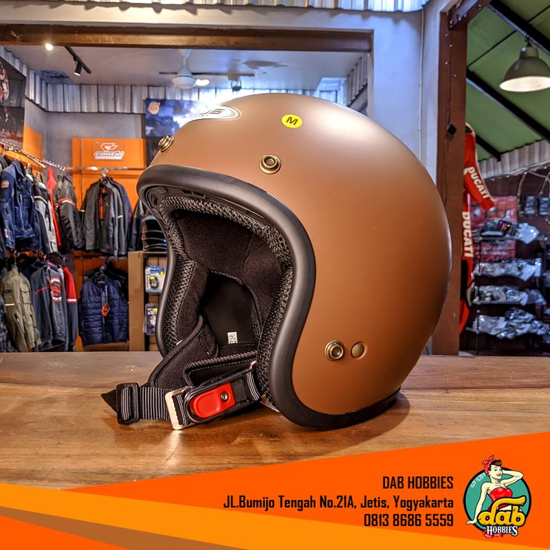 Zeus 385C Matt Brown image 1