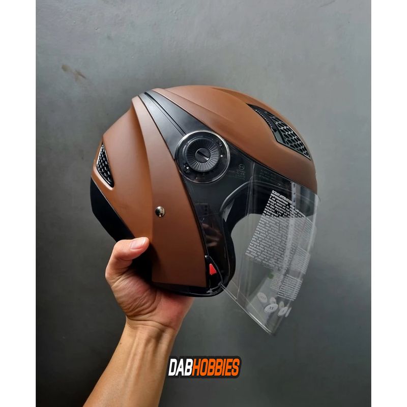 Zeus 610 Matt Brown image 2