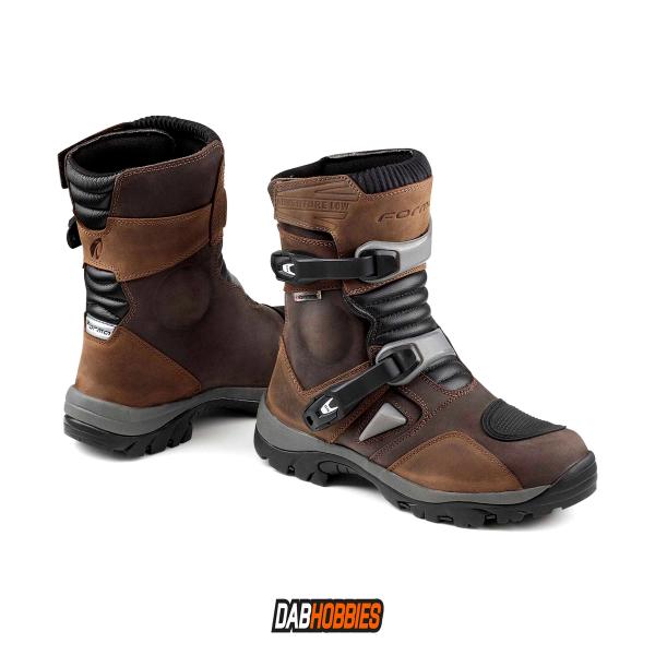 FORMA ADVENTURE LOW DRY BROWN