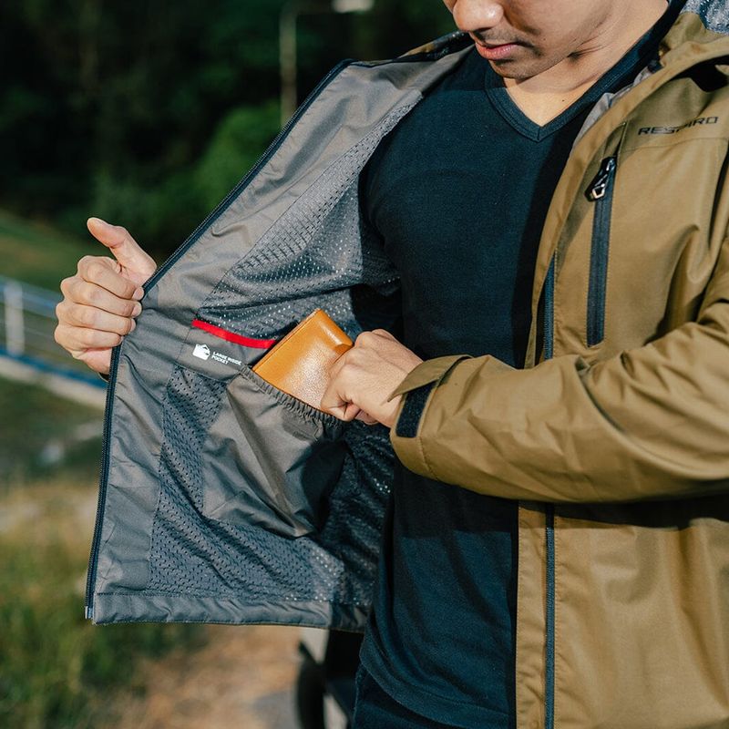 Respiro R/E Axton image 7