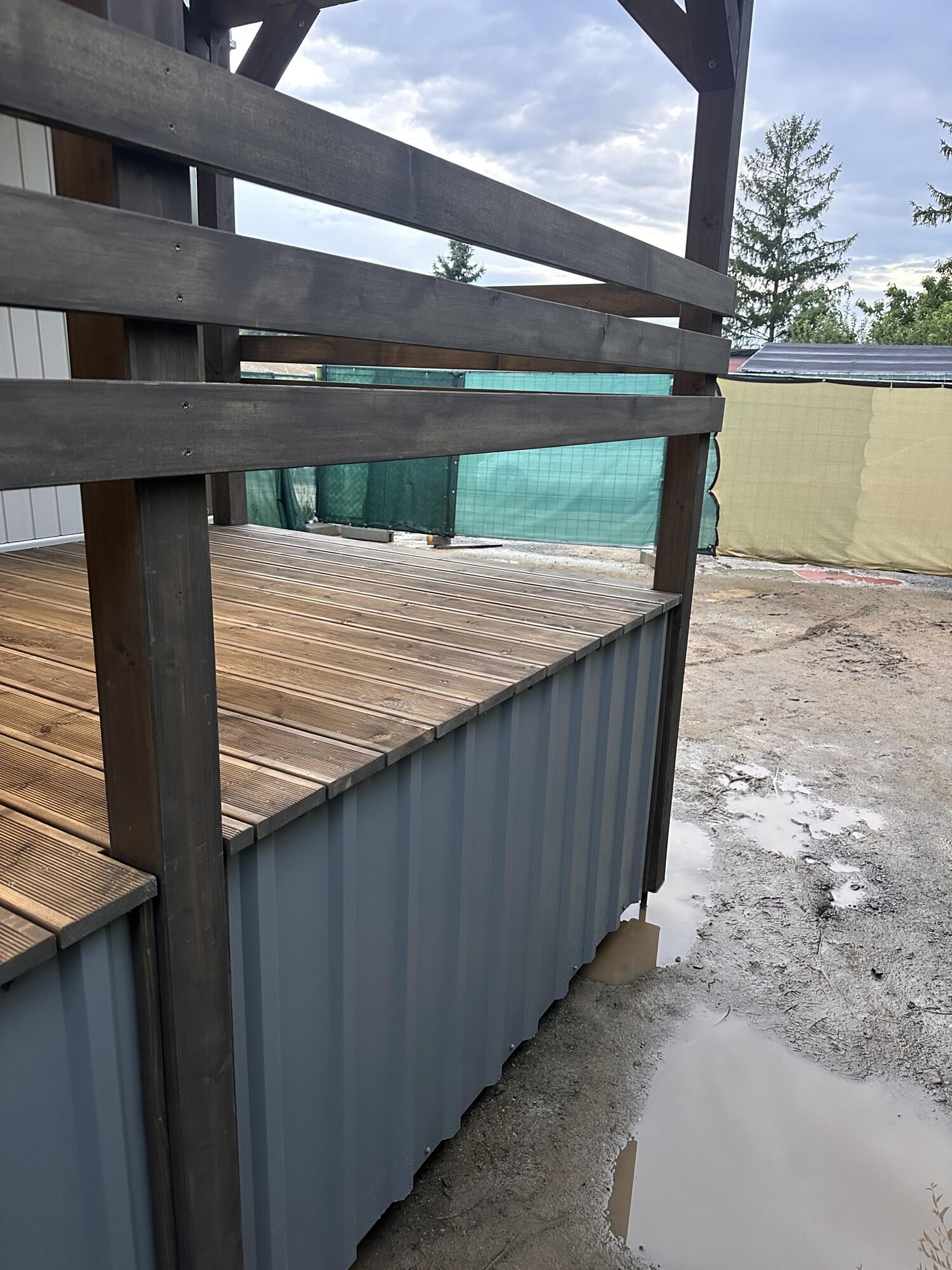 Pergola k maringotce — fotka 6