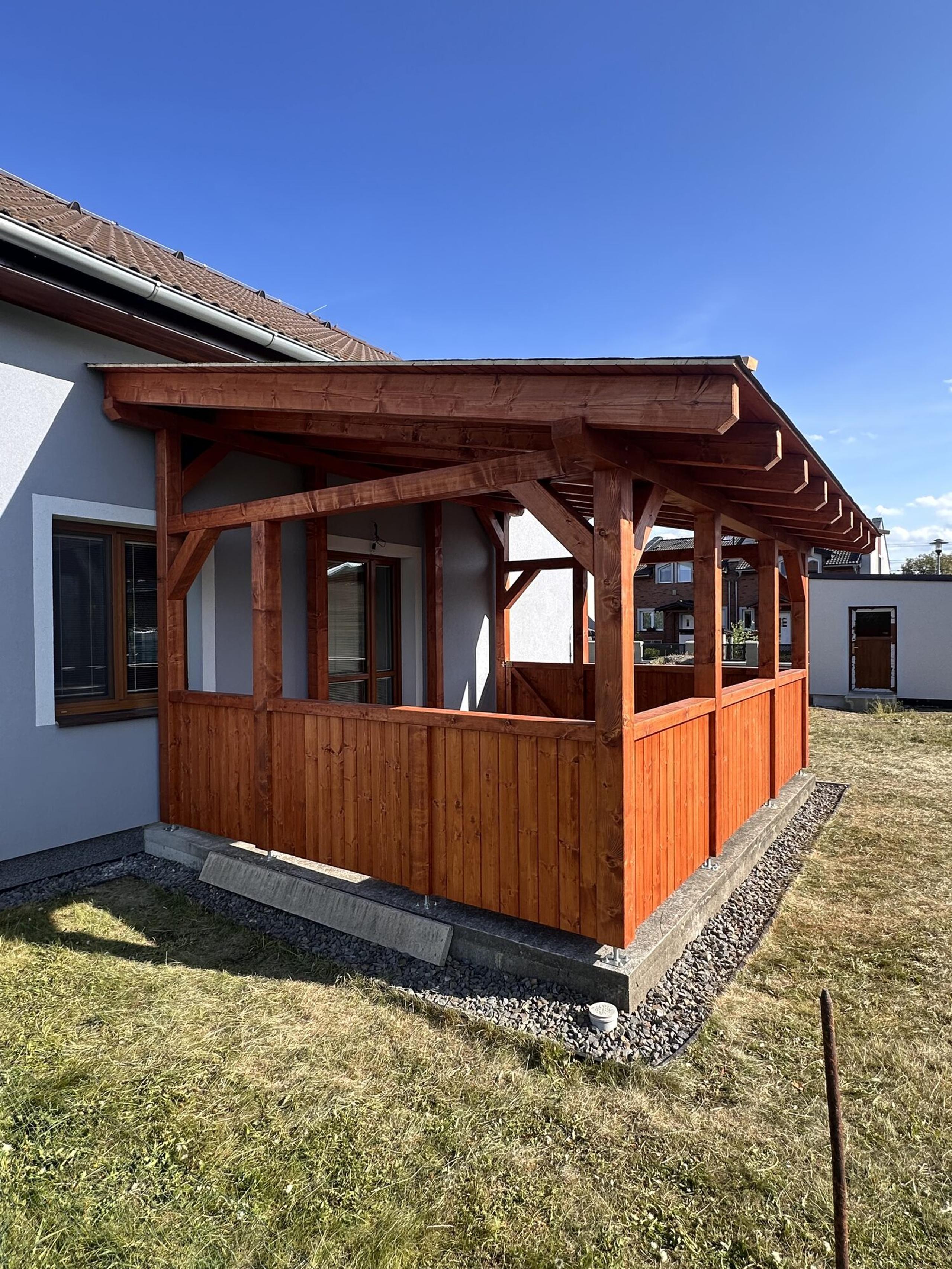 Zahradní pergola — fotka 2