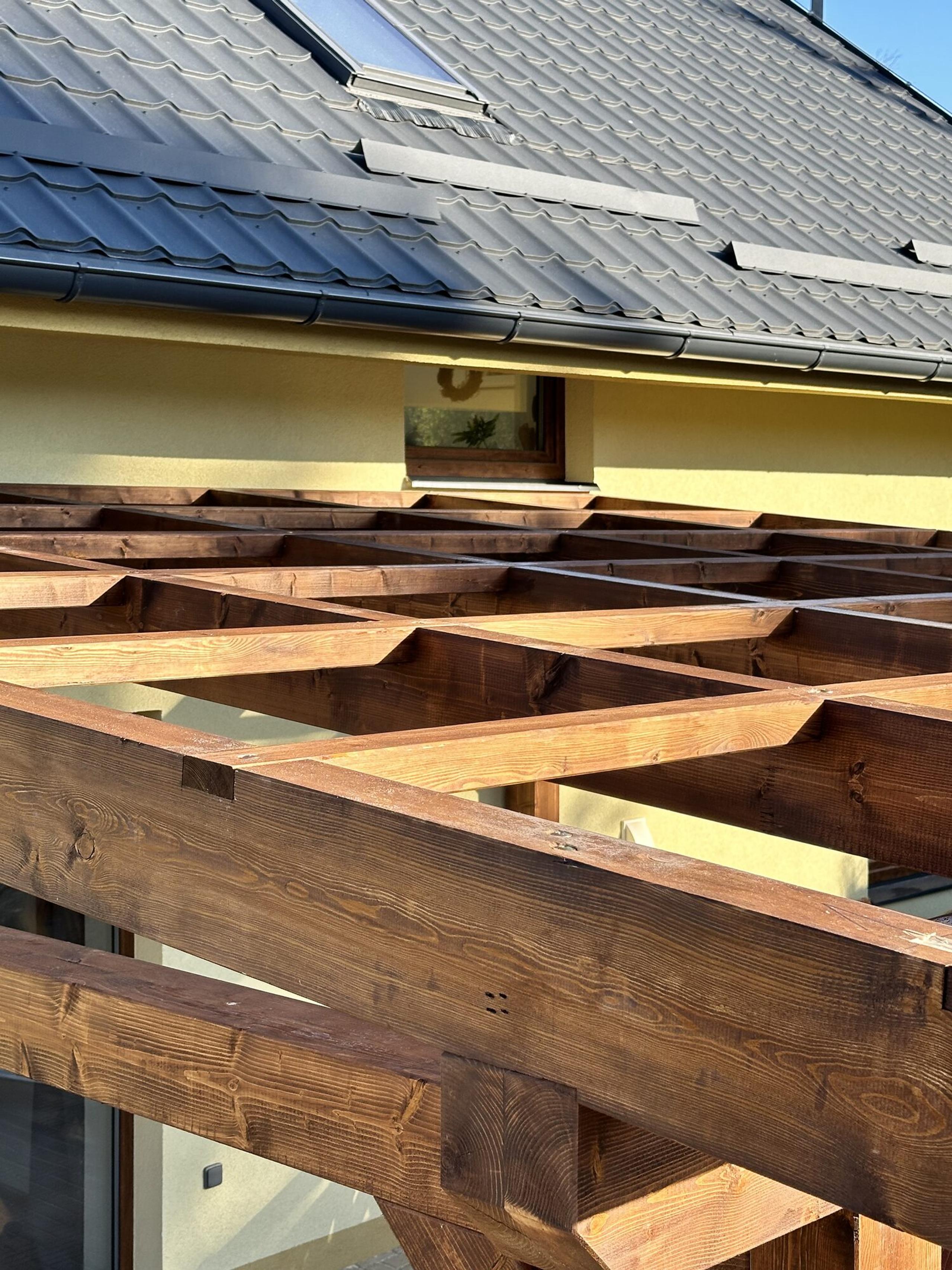 Dřevěná pergola na míru — fotka 2