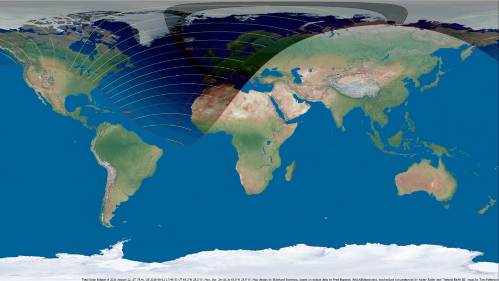 Weltkarte mit dem Verlauf der totalen Sonnenfinsternis am 12. August 2026 über Grönland, Island und Nordspanien