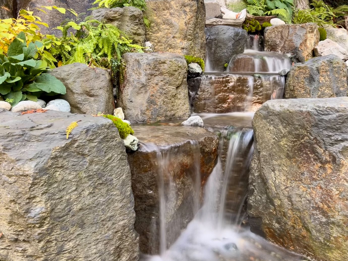 Bedrock Waterfall — photo 1