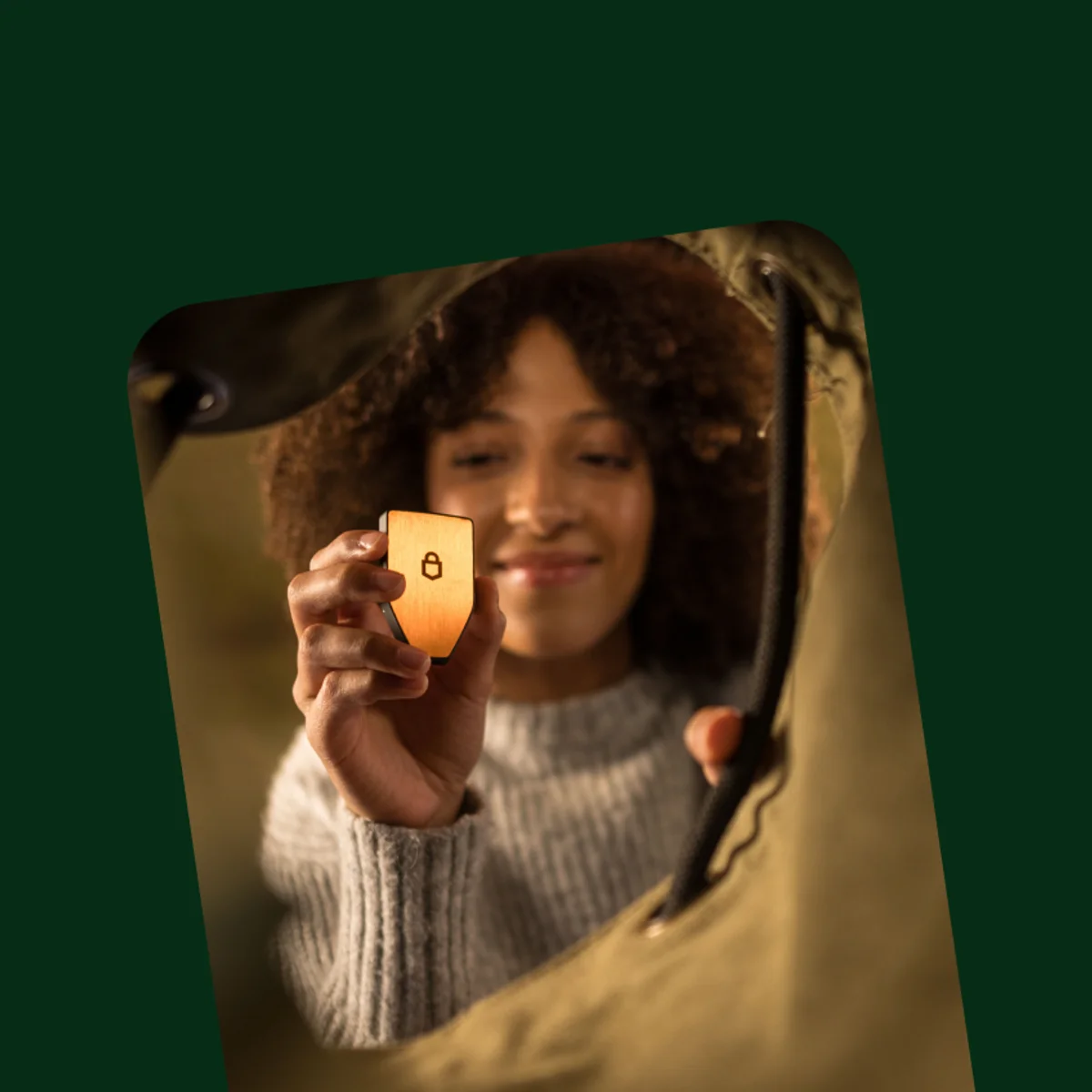 Rounded mask crop example 1