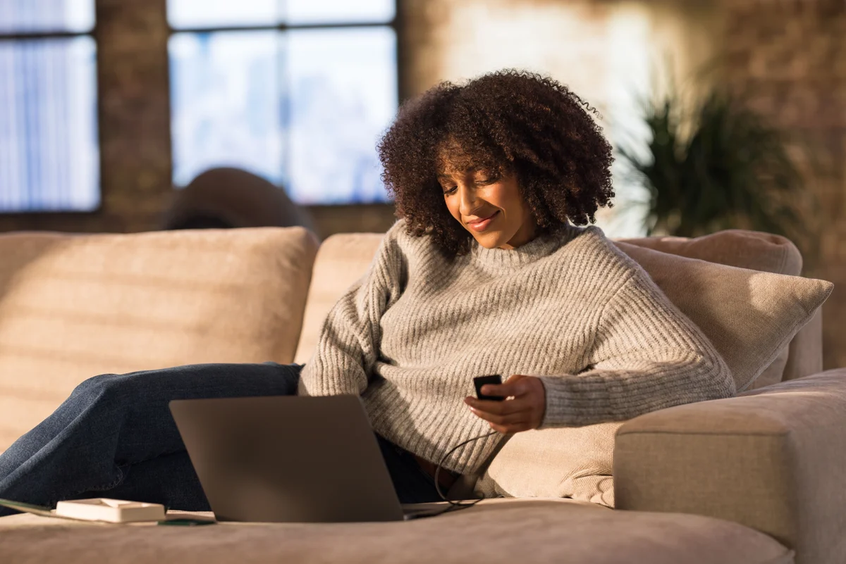 Authentic interaction — clear product angle