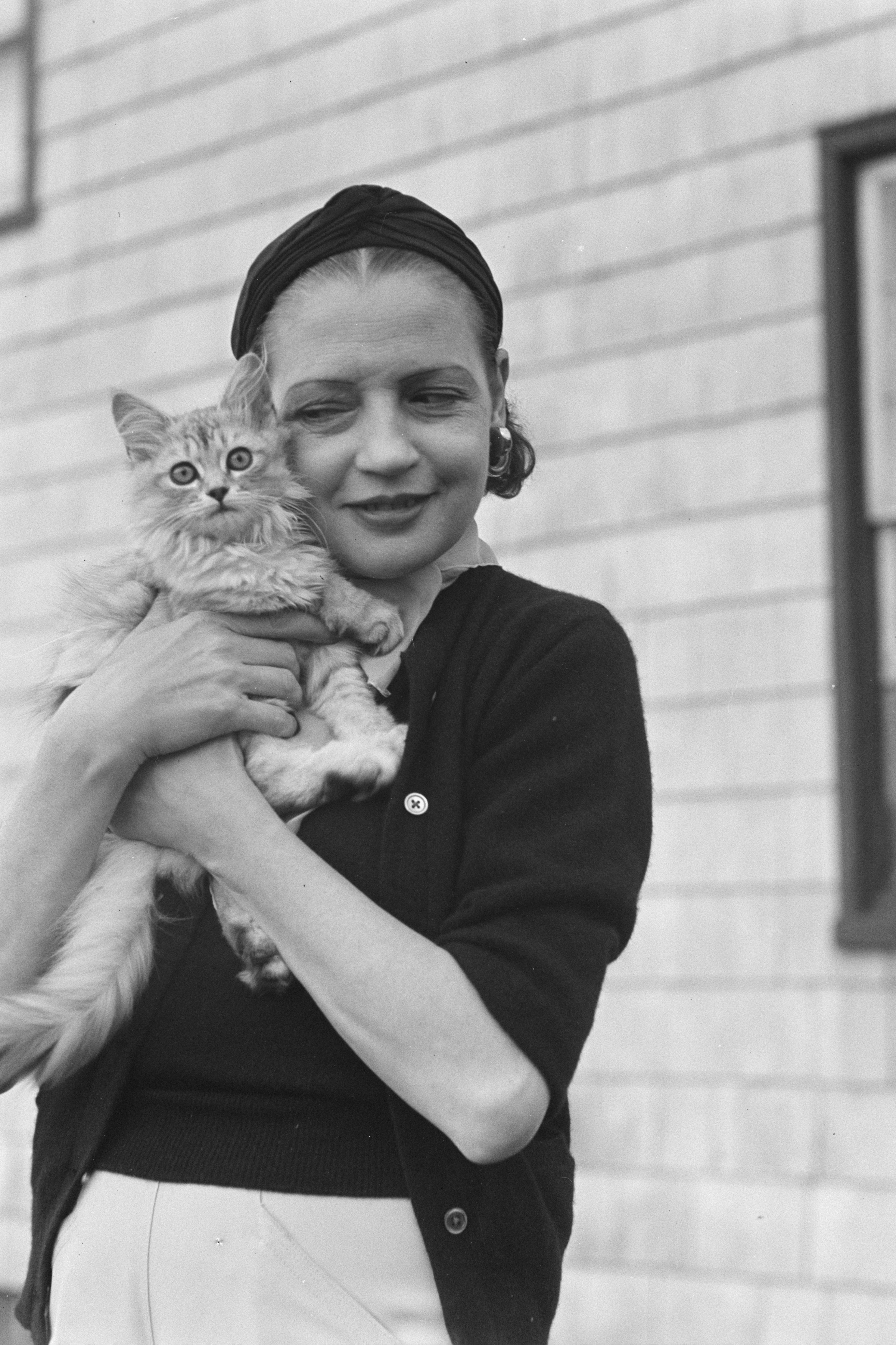 Mrs. Leonard with Cat