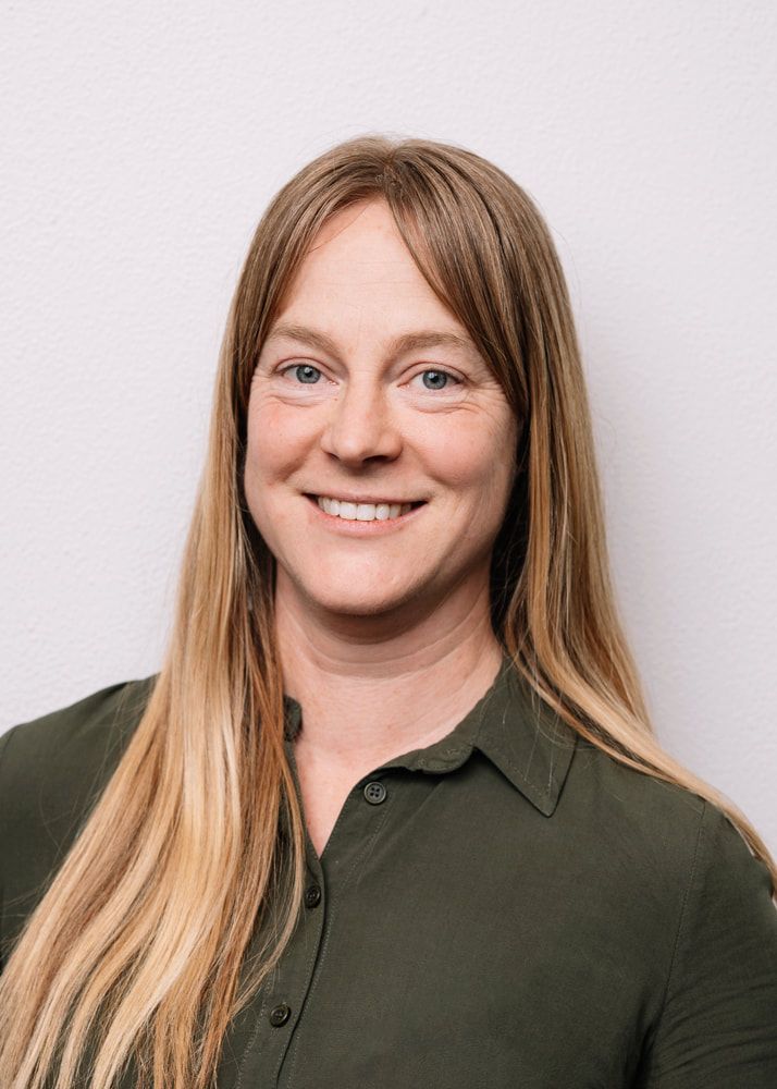 Dr Anna Cutler