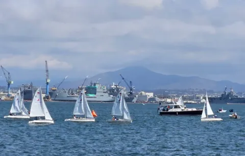 4 Martin 16s racing just south of the Coronado Bridge