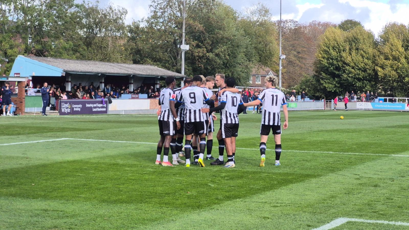 TAUNTON TOWN 1-2 HANWELL TOWN - GEORDIES WIN ON THE ROAD