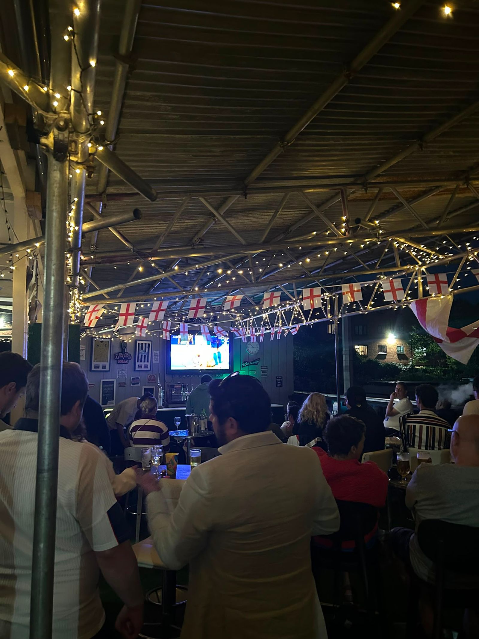 CLUBHOUSE
