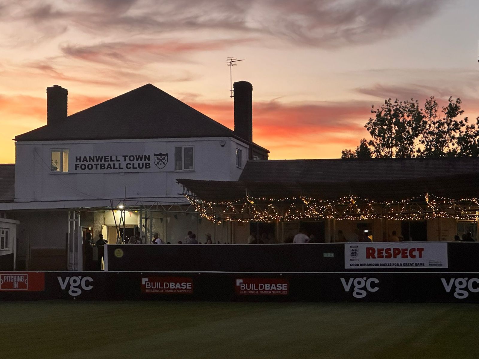 CLUBHOUSE