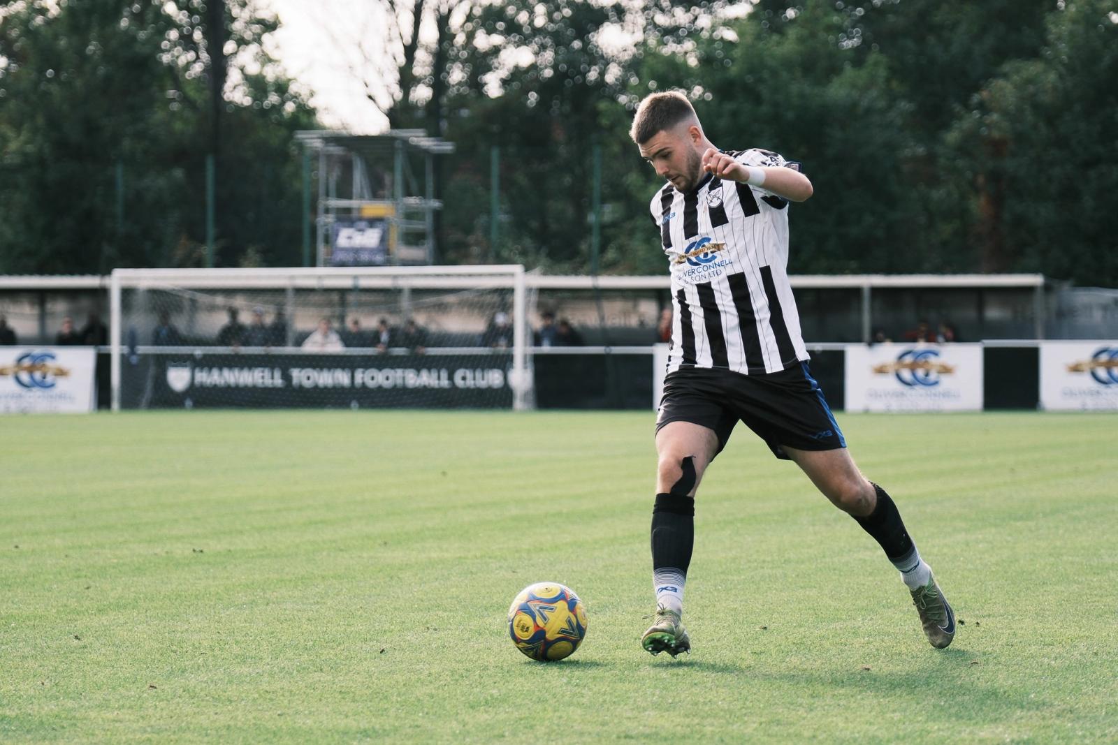 HANWELL TOWN 2-4 ENFIELD TOWN - VALIANT GEORDIES EXIT FA TROPHY