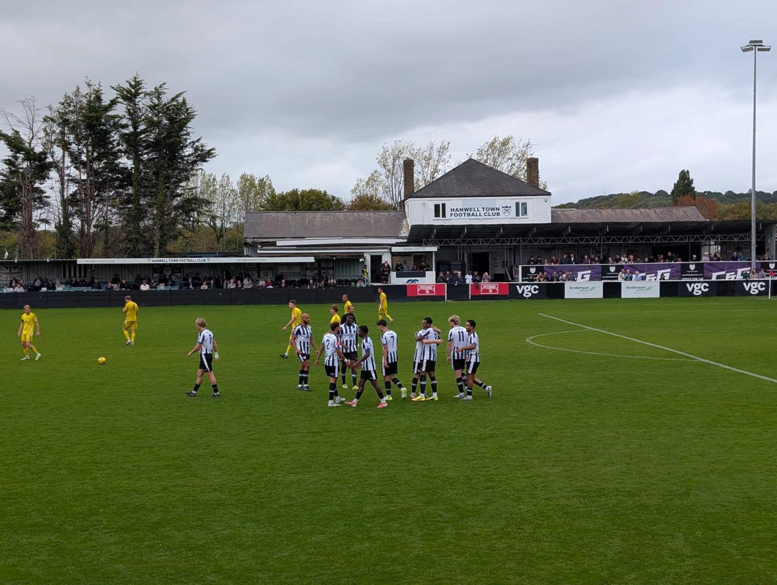 HANWELL TOWN 2-1 BURGESS HILL TOWN - GEORDIES TRIUMPH IN THE FA CUP 