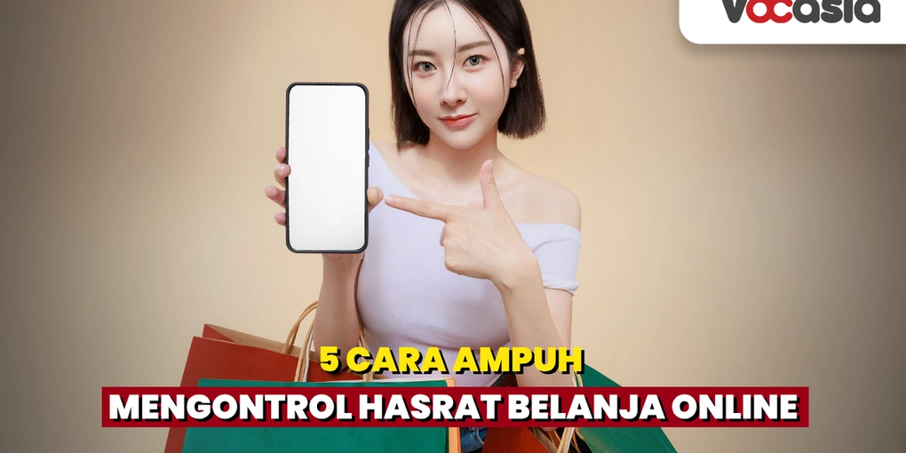 seorang wanita yang dengan kantong belanja hasil belanja online 