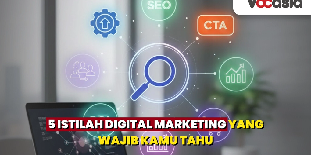 Laptop di meja kerja modern menampilkan ilustrasi hologram ikon istilah digital marketing seperti SEO, CTA, dan ROI untuk strategi bisnis.