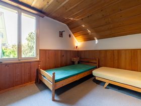 Charmantes Wohnhaus mit Scheune und Baulandreserve