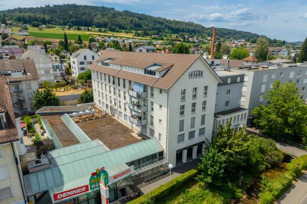 Charmante 4.5-Zimmer-Wohnung im 3. OG mit Balkon in Menziken