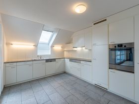 Grosszügige 4.5-Zimmer-Dachwohnung mit Weitsicht in Zofingen