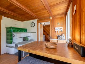 Charmantes Wohnhaus mit Scheune und Baulandreserve